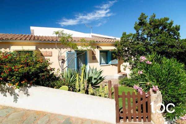 casa indipendente in vendita a Loiri Porto San Paolo