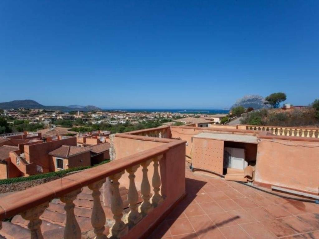 appartamento in vendita a Loiri Porto San Paolo