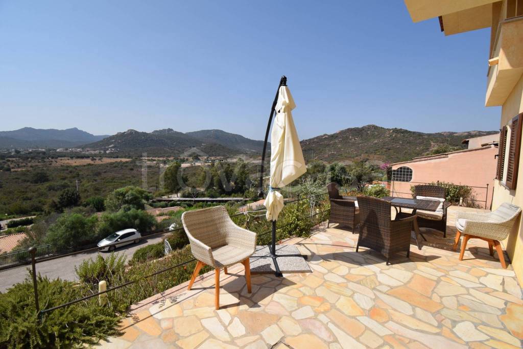 casa indipendente in vendita a Loiri Porto San Paolo