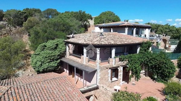 casa indipendente in vendita a Loiri Porto San Paolo