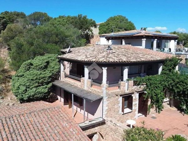 casa indipendente in vendita a Loiri Porto San Paolo in zona Vaccileddi.