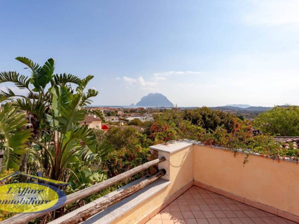 casa indipendente in vendita a Loiri Porto San Paolo