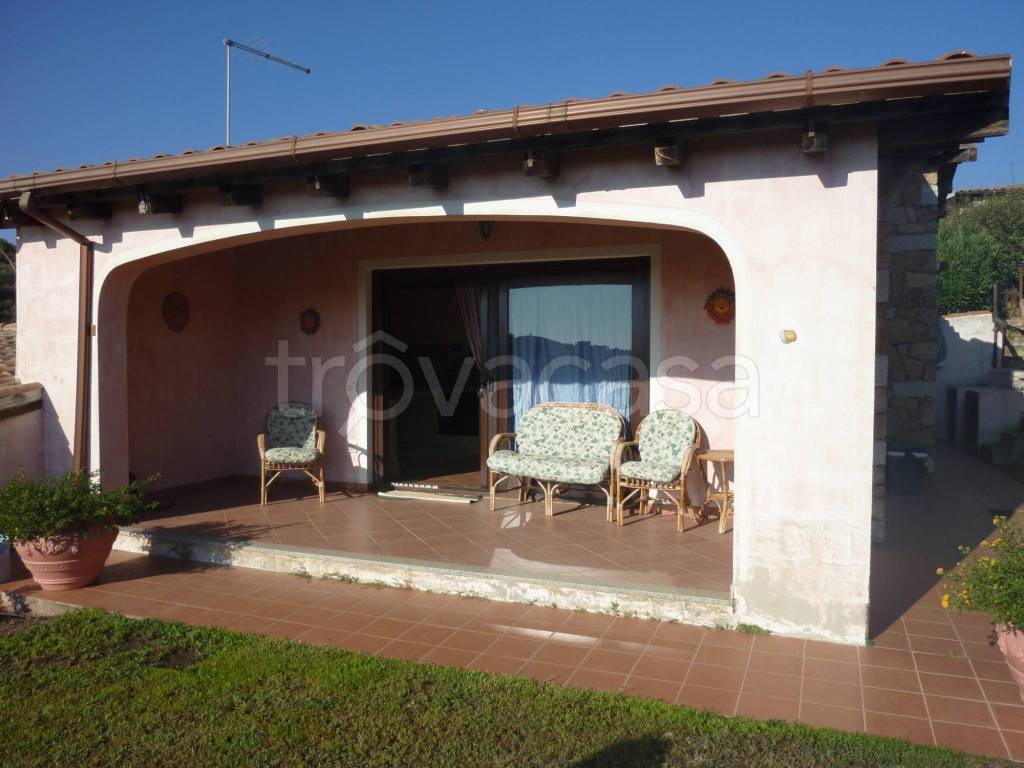 casa indipendente in vendita a Loiri Porto San Paolo