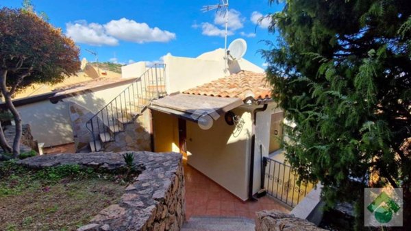 casa indipendente in vendita a Loiri Porto San Paolo