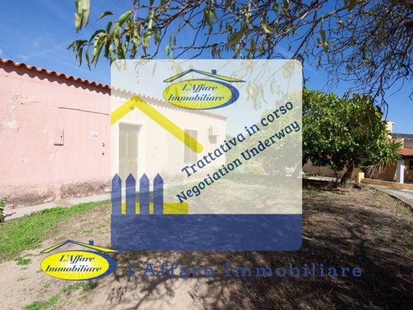 casa indipendente in vendita a Loiri Porto San Paolo in zona Santa Giusta
