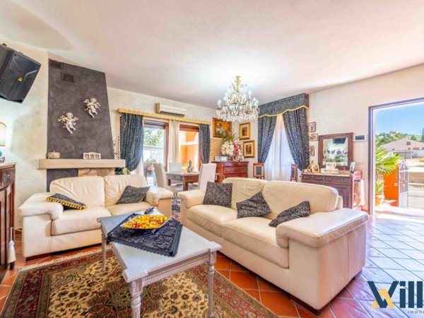 casa indipendente in vendita a Loiri Porto San Paolo