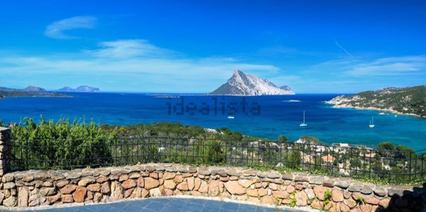 appartamento in vendita a Loiri Porto San Paolo