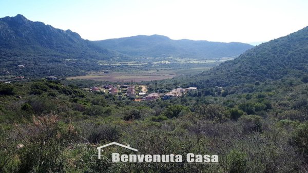 terreno edificabile in vendita a Loiri Porto San Paolo