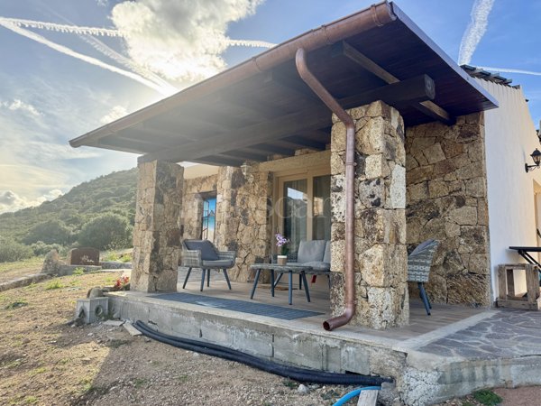 casa indipendente in vendita a Loiri Porto San Paolo