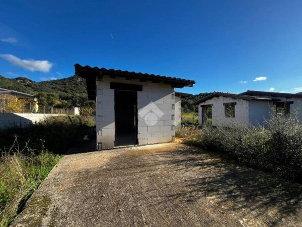 casa indipendente in vendita a Loiri Porto San Paolo in zona Trudda