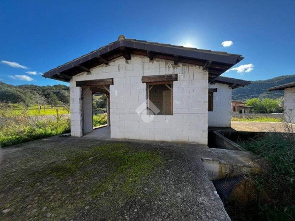 casa indipendente in vendita a Loiri Porto San Paolo in zona Trudda