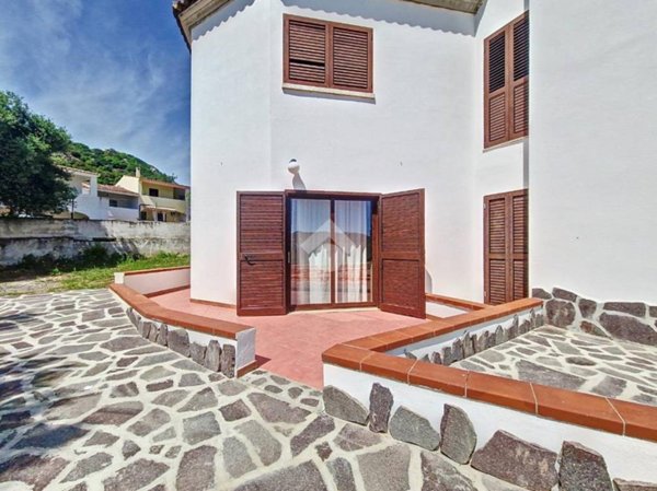 appartamento in vendita a Loiri Porto San Paolo in zona Vaccileddi.