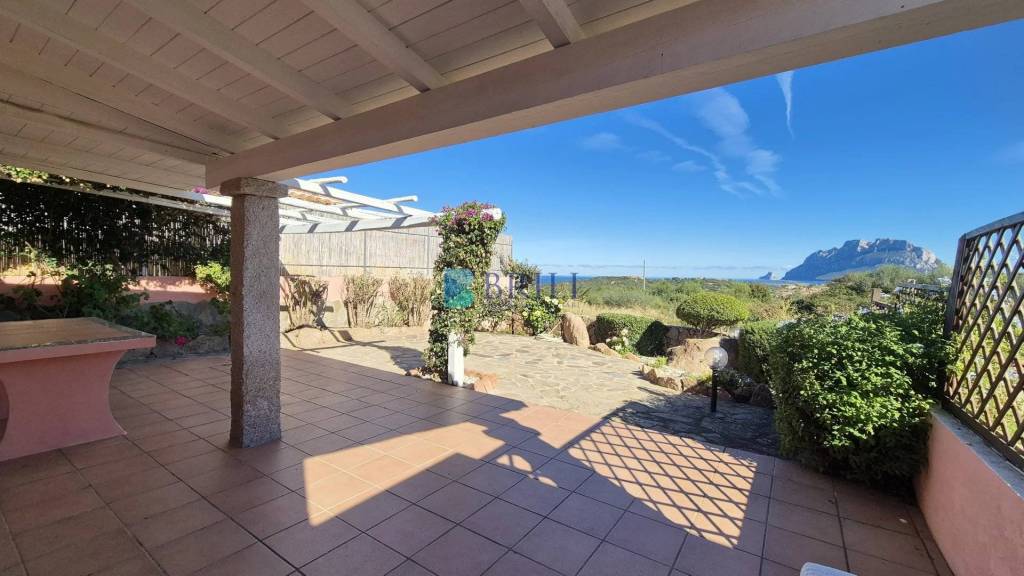 casa indipendente in vendita a Loiri Porto San Paolo