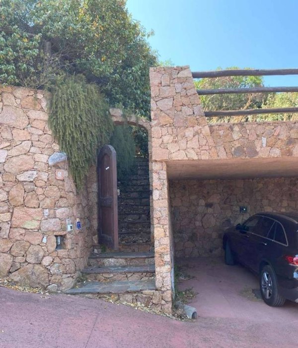 casa indipendente in vendita a Loiri Porto San Paolo
