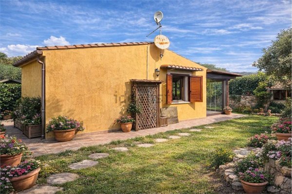 casa indipendente in vendita a Loiri Porto San Paolo