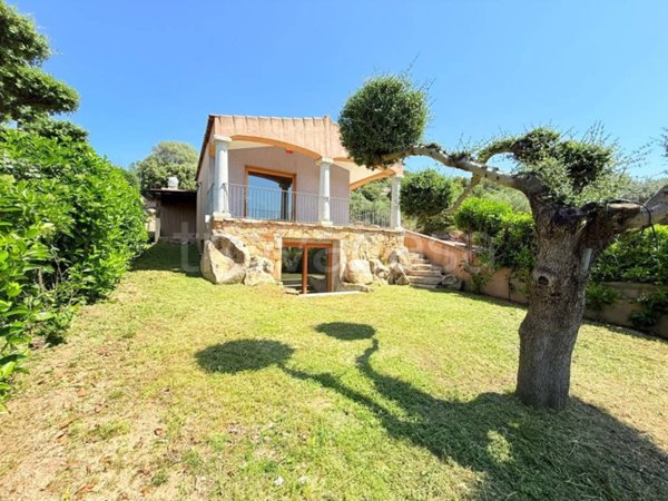 casa indipendente in vendita a Loiri Porto San Paolo