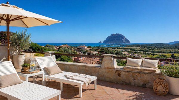 casa indipendente in vendita a Loiri Porto San Paolo