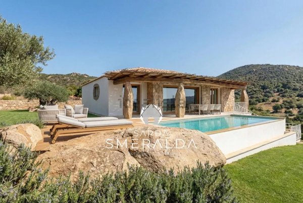 casa indipendente in vendita a Loiri Porto San Paolo