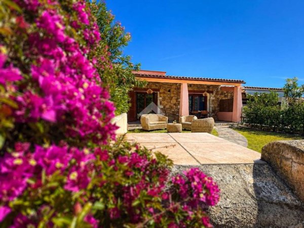 casa indipendente in vendita a Loiri Porto San Paolo
