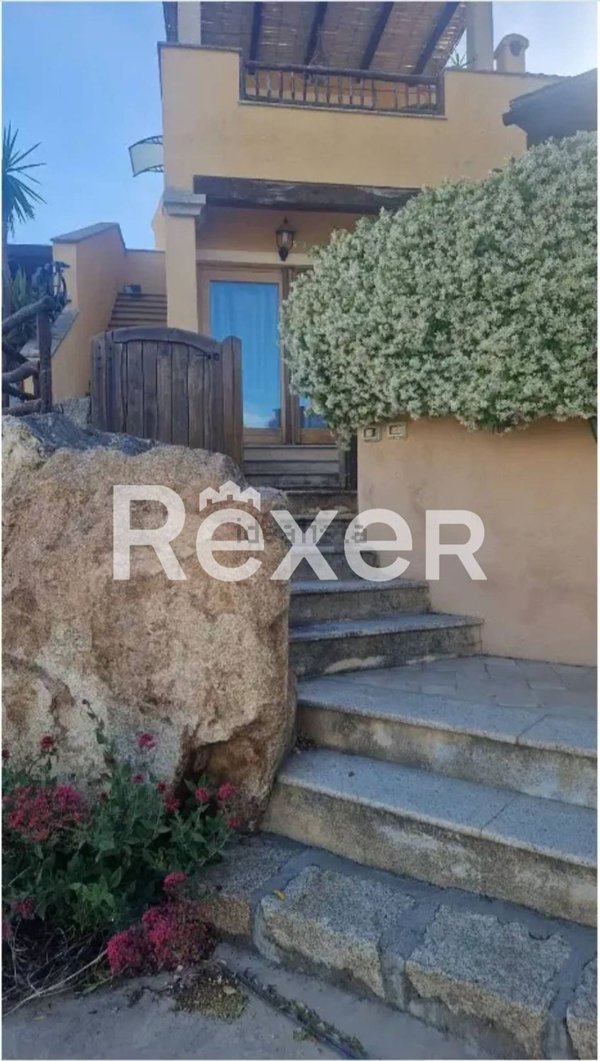 casa indipendente in vendita a Loiri Porto San Paolo