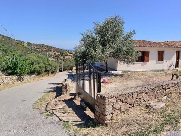 casa indipendente in vendita a Loiri Porto San Paolo