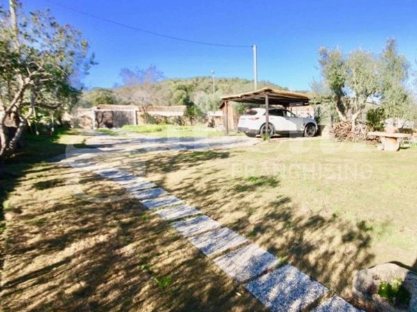 casa indipendente in vendita a Loiri Porto San Paolo in zona Trudda