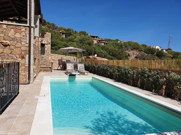 casa indipendente in vendita a Loiri Porto San Paolo in zona Vaccileddi.