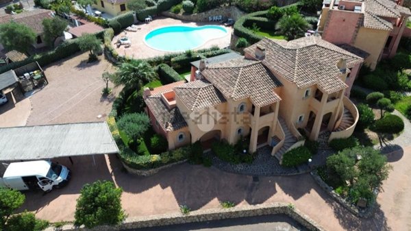 appartamento in vendita a Loiri Porto San Paolo in zona Trudda
