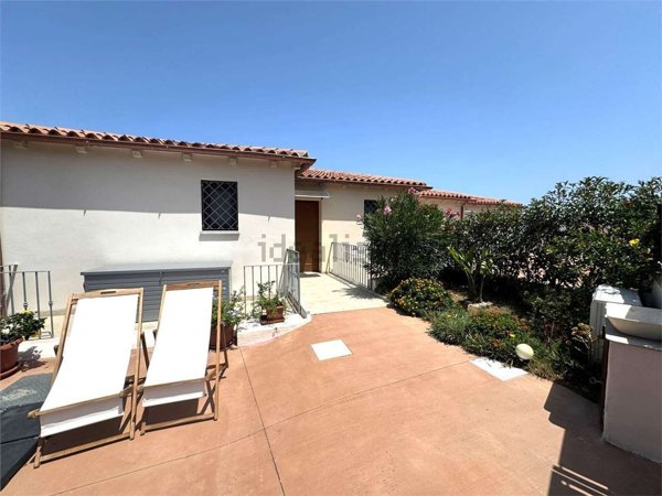 appartamento in vendita a Loiri Porto San Paolo in zona Vaccileddi.