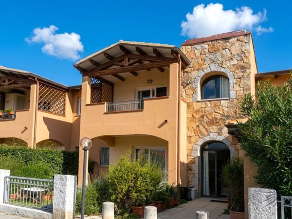appartamento in vendita a Loiri Porto San Paolo