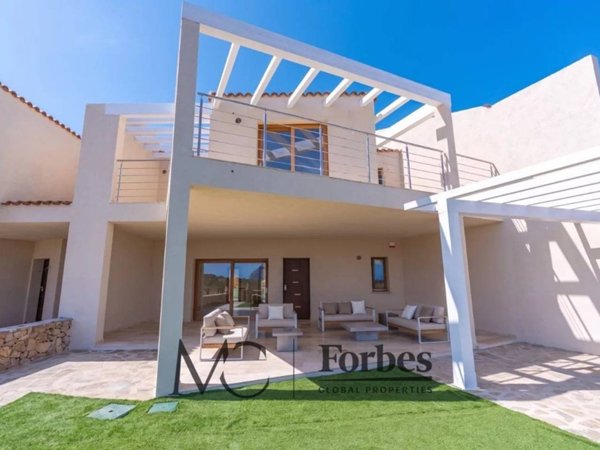 casa indipendente in vendita a Loiri Porto San Paolo in zona Vaccileddi.