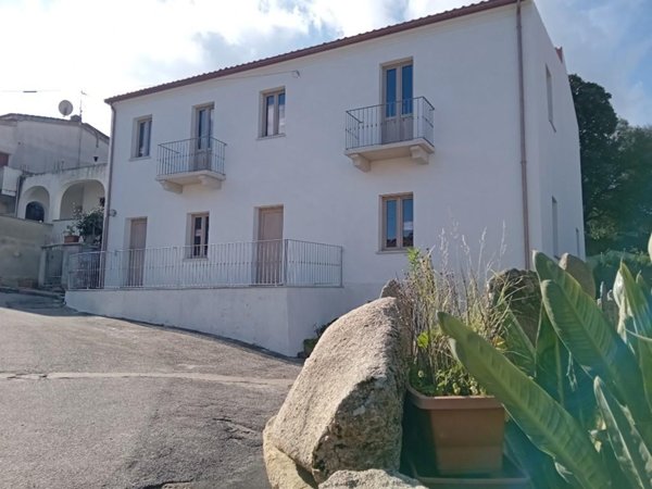 appartamento in vendita a Sant'Antonio di Gallura