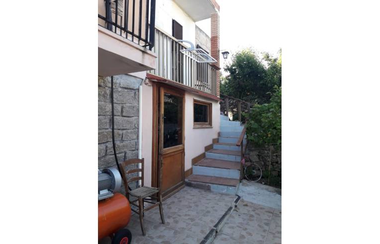 casa indipendente in vendita a Sant'Antonio di Gallura