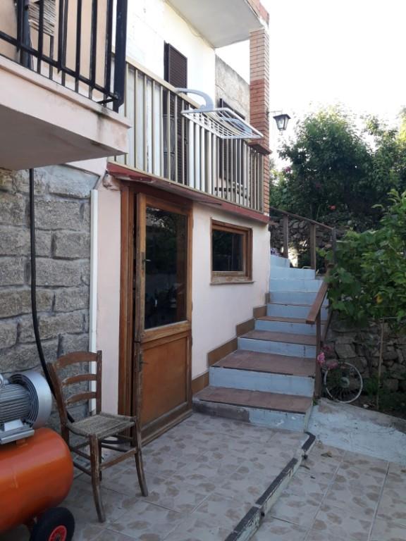 casa indipendente in vendita a Sant'Antonio di Gallura