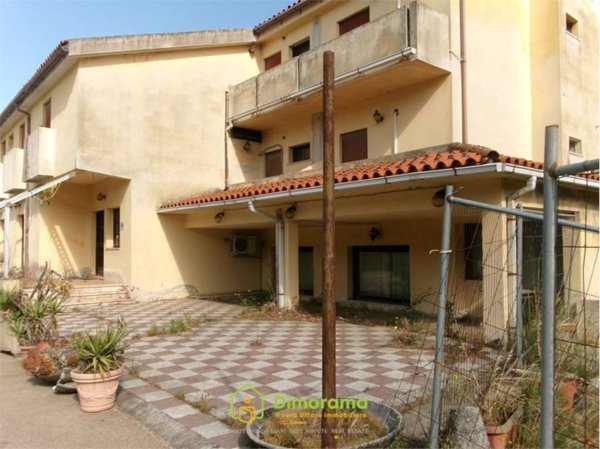 negozio in vendita a Sant'Antonio di Gallura