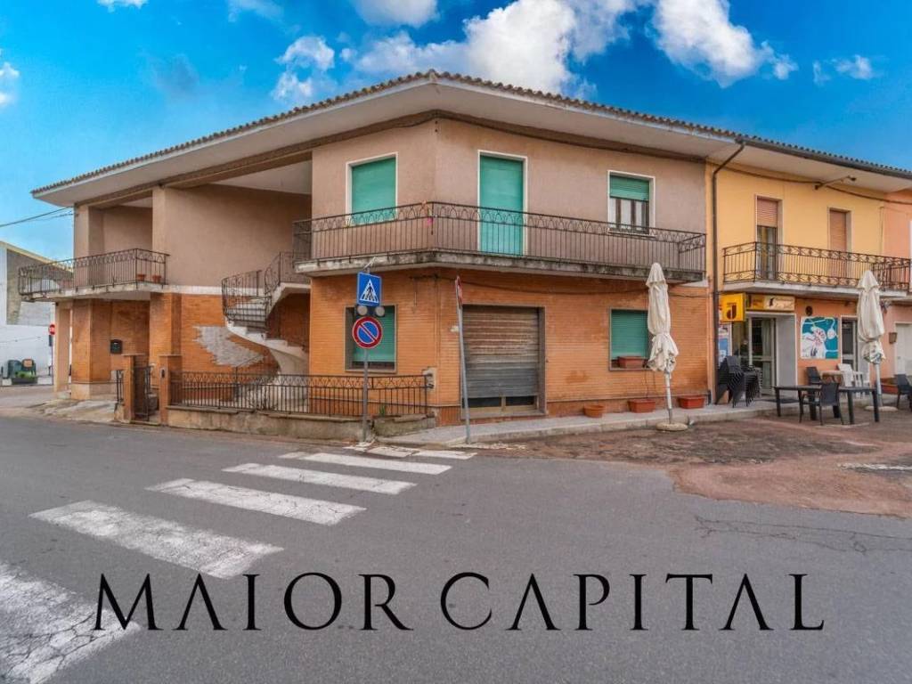casa indipendente in vendita a Sant'Antonio di Gallura