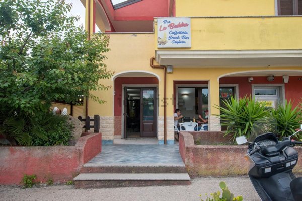 negozio in vendita a Tergu