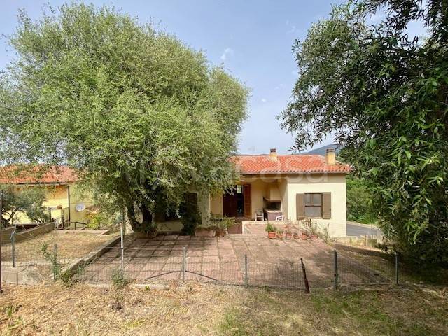 casa indipendente in vendita a Santa Maria Coghinas in zona La Scalitta