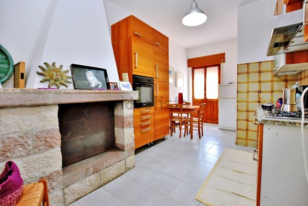 casa indipendente in vendita a Santa Maria Coghinas in zona Longareddu