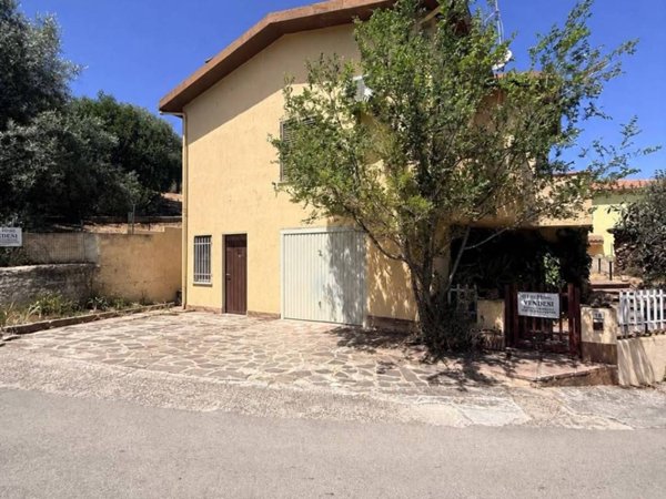appartamento in vendita a Santa Maria Coghinas in zona Longareddu