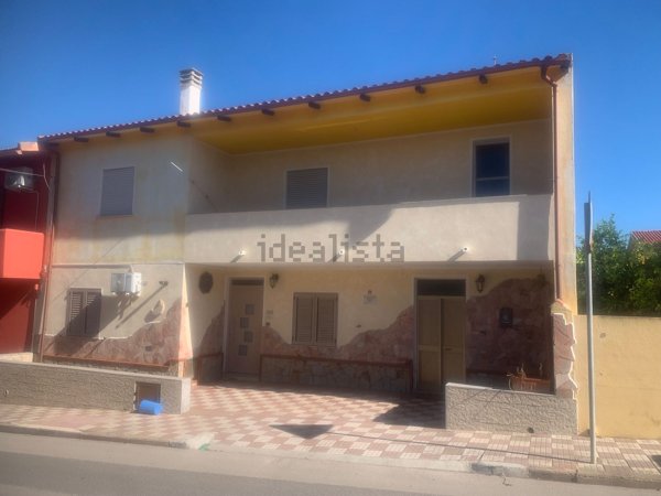 casa indipendente in vendita a Santa Maria Coghinas in zona Longareddu