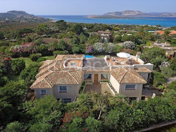 casa indipendente in vendita a Stintino