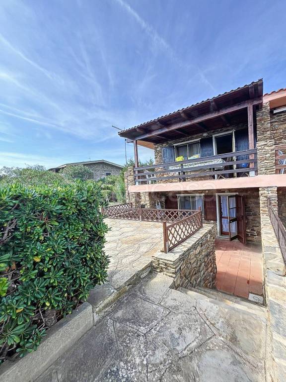 casa indipendente in vendita a Stintino