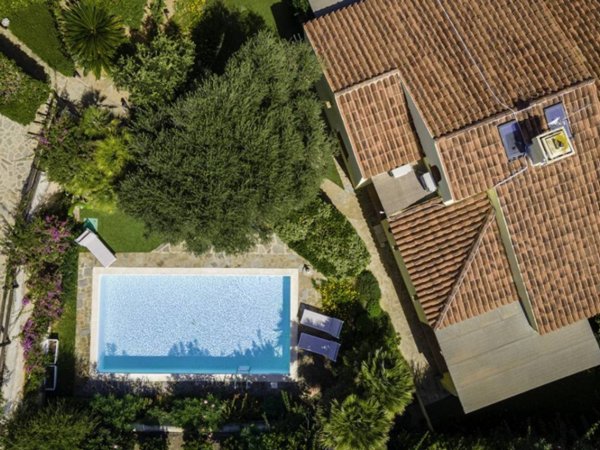 casa indipendente in vendita a Stintino
