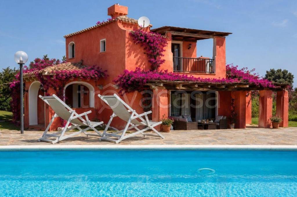 casa indipendente in vendita a Stintino