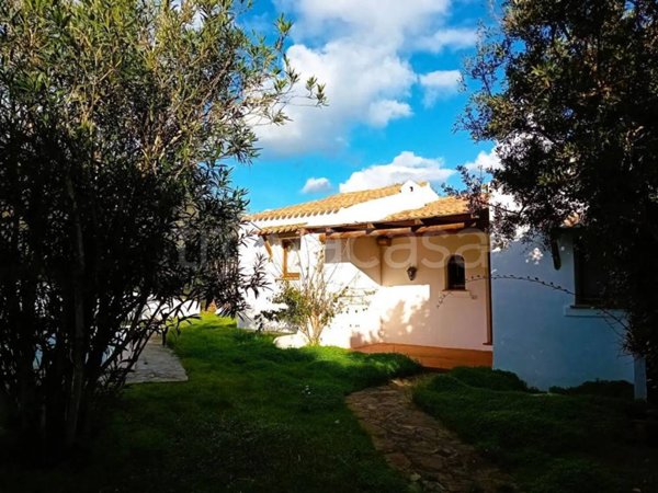 casa indipendente in vendita a Stintino