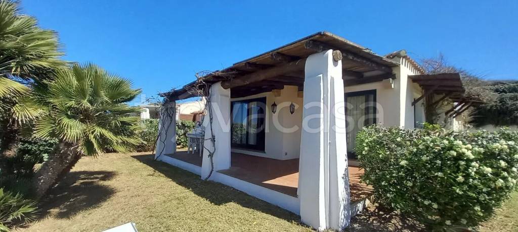 casa indipendente in vendita a Stintino