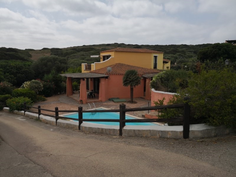 casa indipendente in vendita a Stintino