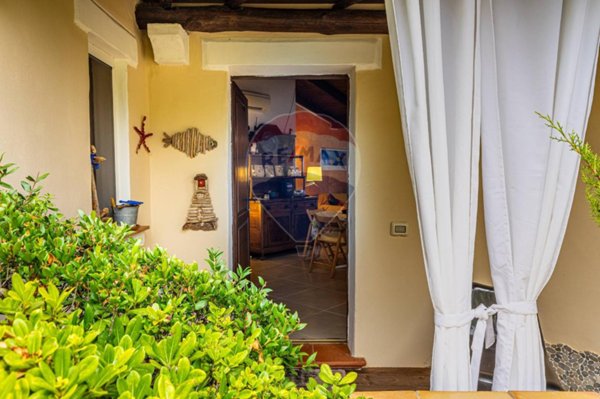 casa indipendente in vendita a Stintino