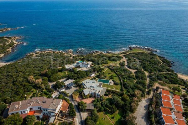casa indipendente in vendita a Stintino